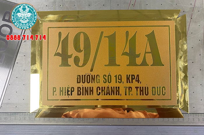 làm bảng số nhà đẹp, bảng số nhà inox ăn mòn đẹp