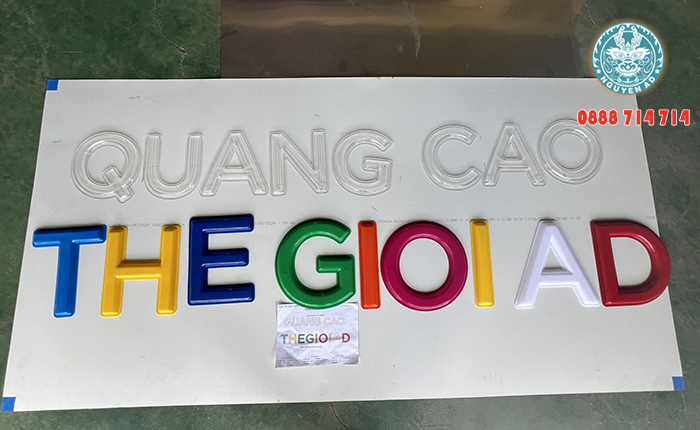 Mẫu Chữ Mica Hút Nổi Đẹp – Độc – Lạ Được Ưa Chuộng 2026