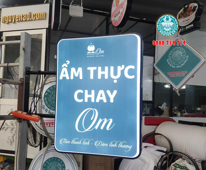 Nhận Gia Công Hộp Đèn Led Mica, mẫu hộp đèn mica hút nổi đẹp