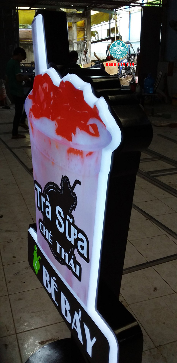 Hộp Đèn Mica Hút Nổi Hình Ly Trà Sữa – Cafe 3D ,Biển hiệu hộp đèn hút nổi quán trà sữa phong cách trẻ