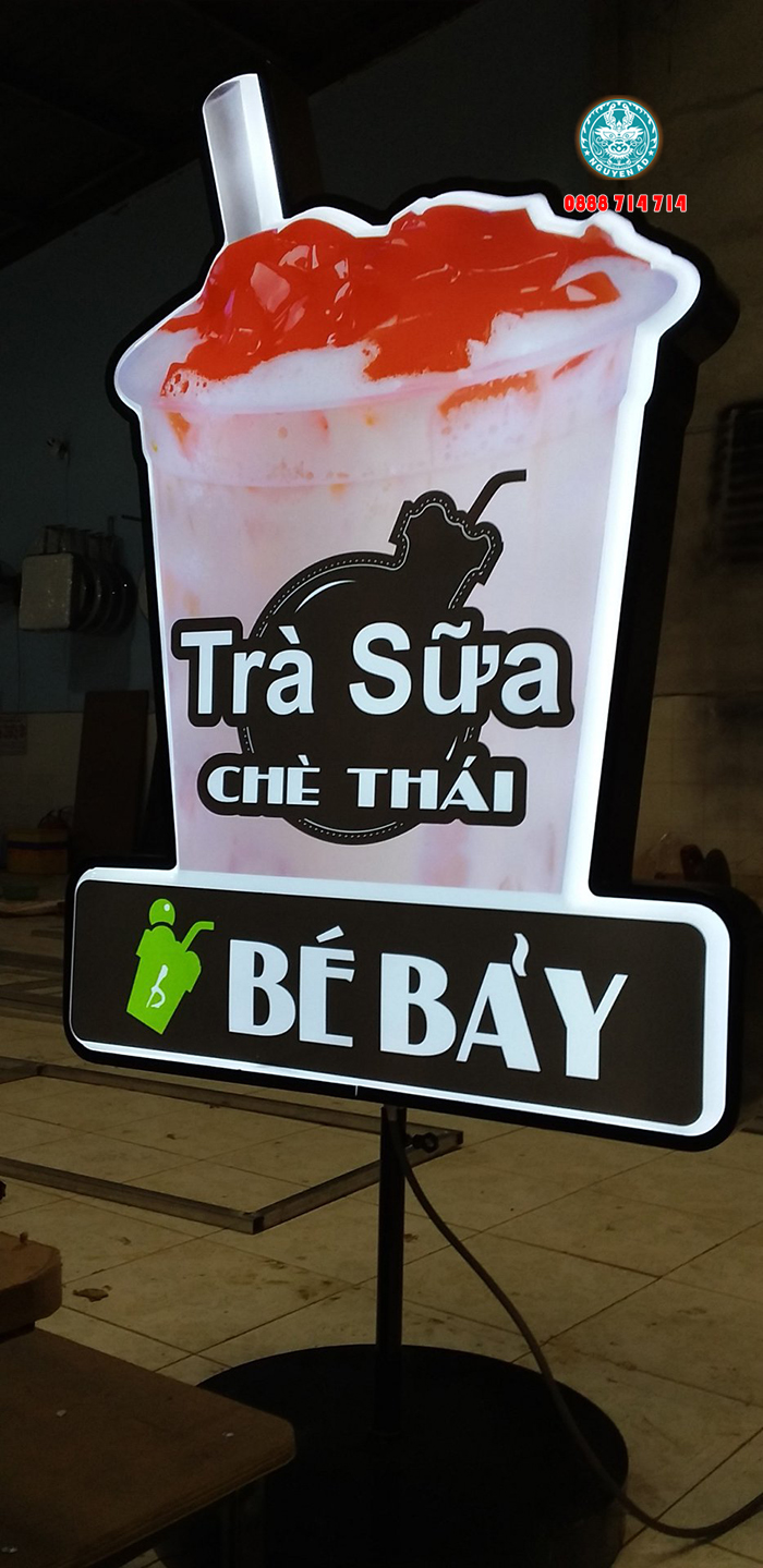 Hộp Đèn Mica Hút Nổi Hình Ly Trà Sữa – Cafe 3D ,Biển hiệu hộp đèn hút nổi quán trà sữa phong cách trẻ