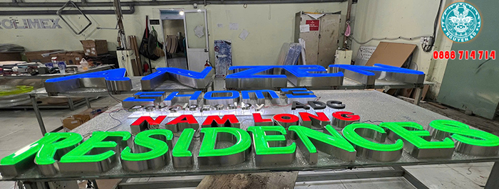 gia công chữ mica hút nổi đẹp