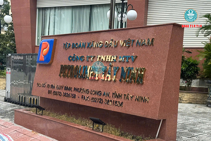 Thi công bảng hiệu chữ nổi quảng cáo Petrolimex Tây Ninh