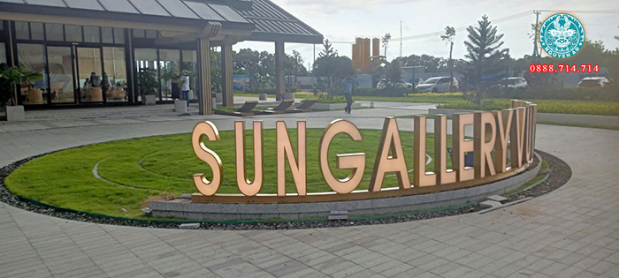 mẫu biển hiệu quảng cáo chữ quảng cáo khổ lớn