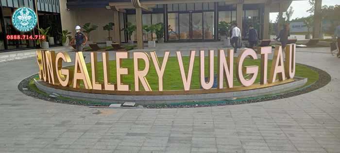 mẫu biển hiệu quảng cáo chữ quảng cáo khổ lớn