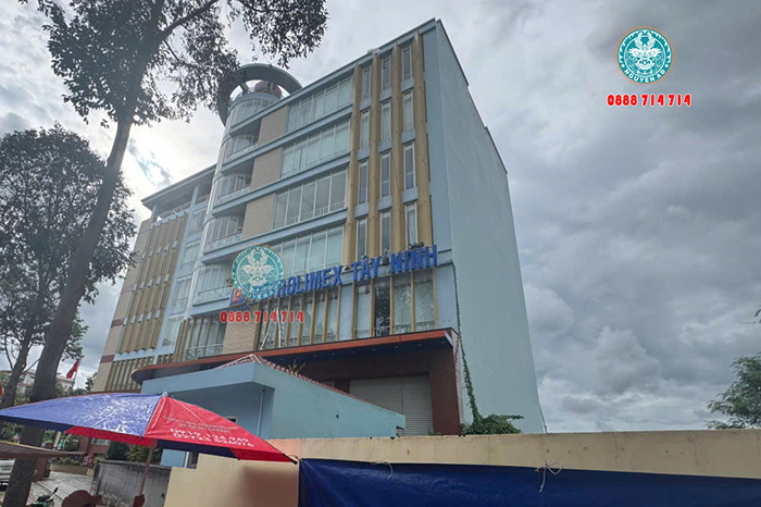 thi công bảng hiệu quảng cáo đẹp