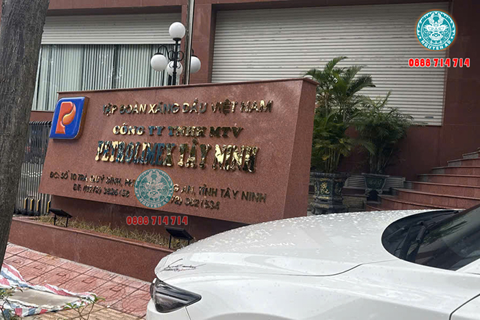 Thi công bảng hiệu chữ nổi quảng cáo Petrolimex Tây Ninh