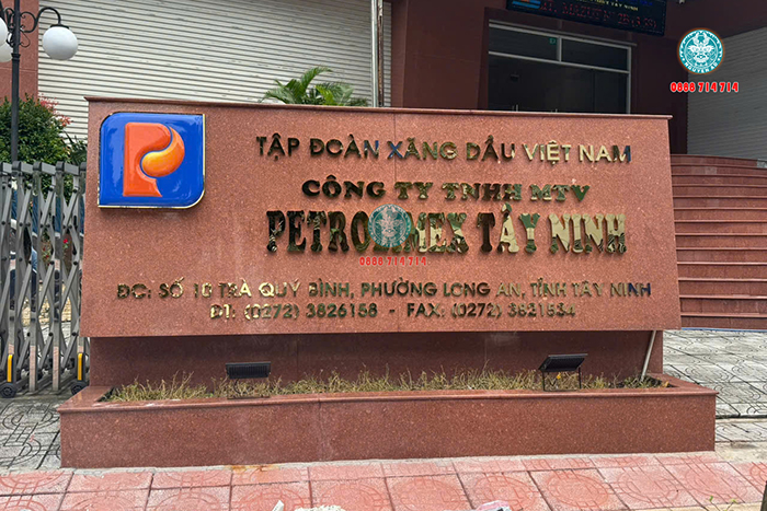 Thi công bảng hiệu chữ nổi quảng cáo Petrolimex Tây Ninh