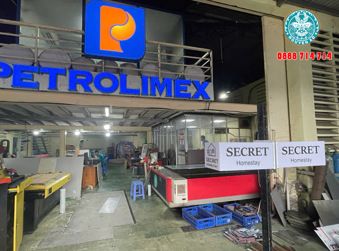 mẫu hộp đèn mica hút nôi đành cho homste