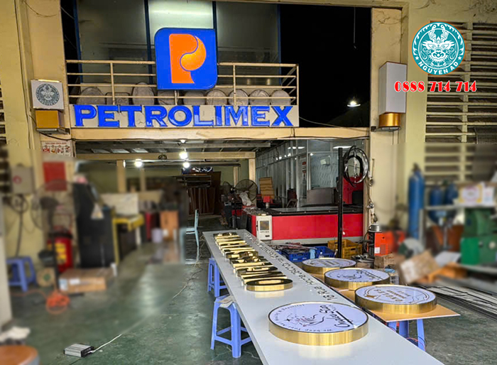 gia công chữ inox vàng đẹp cho bảng hiệu 2026