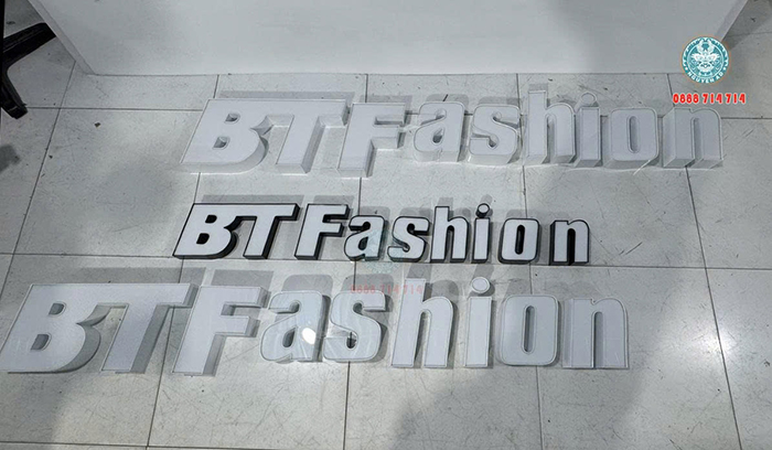 gia công chữ mica hút nổi đẹp nam9 2026