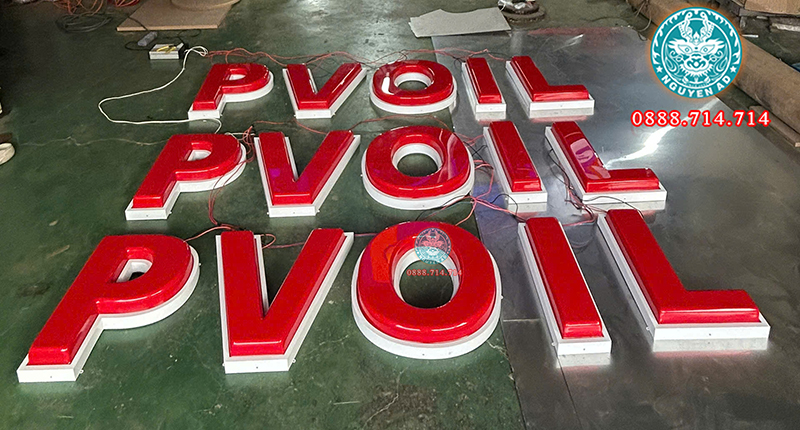 chữ tôn lồng mặt mica âm đèn led