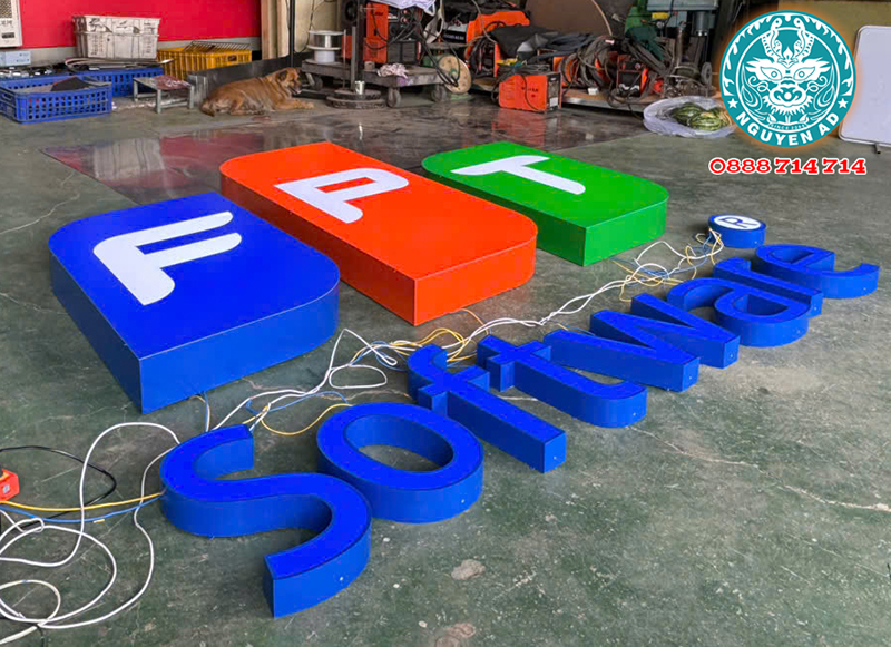 chữ tôn sơn tĩnh hấp nhiệt đẹp nhất 