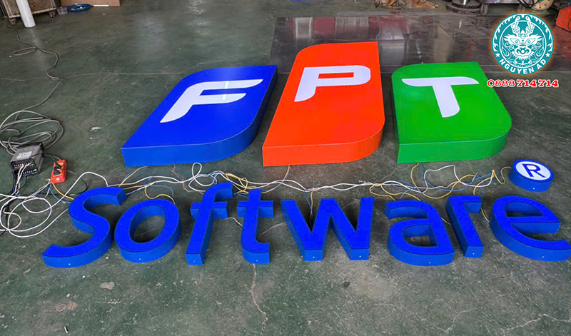 chữ tôn sơn tĩnh hấp nhiệt đẹp nhất 2026