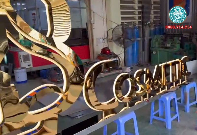 BẢNG HIỆU QUẢNG CÁO chữ inox vàng đẹp