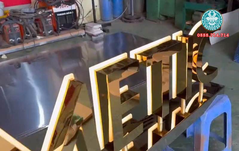 BẢNG HIỆU QUẢNG CÁO chữ inox vàng đẹp