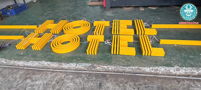 Chữ tôn sơn tĩnh điện đẹp nhất 2027 