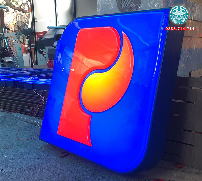 logo Petrolimex, chữ nổi Petrolimex