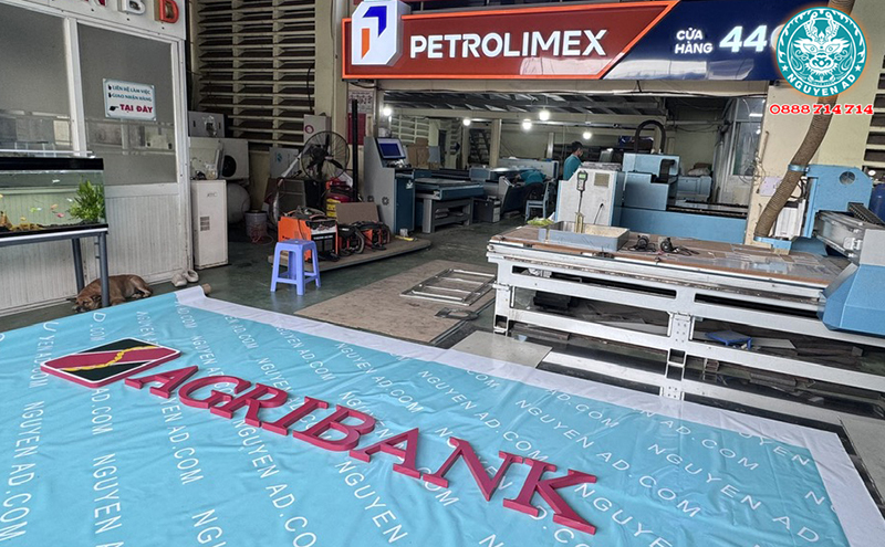 Thi công bảng hiệu Agribank mặt tiền ngân hàng